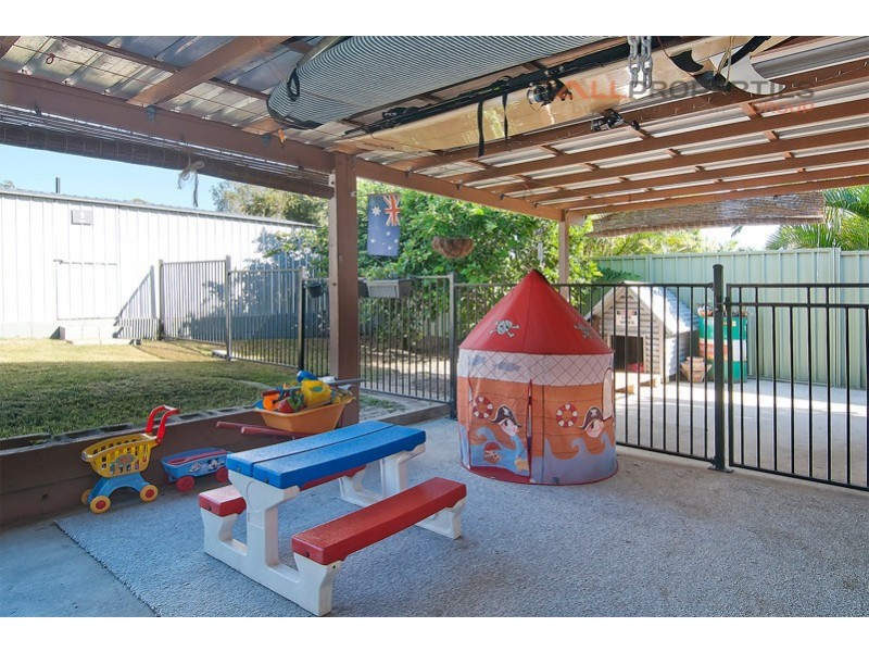 11 Network Drive, Boronia Heights QLD 4124