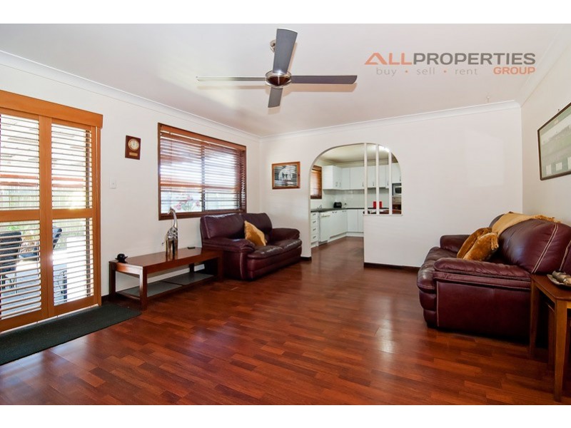 150 VANSITTART ROAD, Regents Park QLD 4118