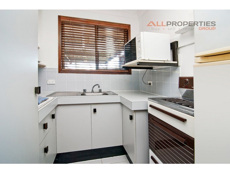 150 VANSITTART ROAD, Regents Park QLD 4118