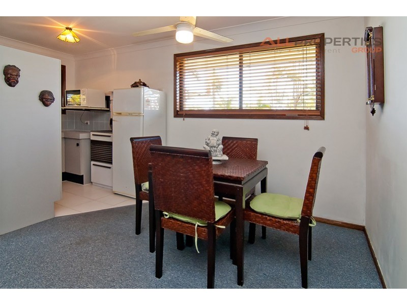 150 VANSITTART ROAD, Regents Park QLD 4118