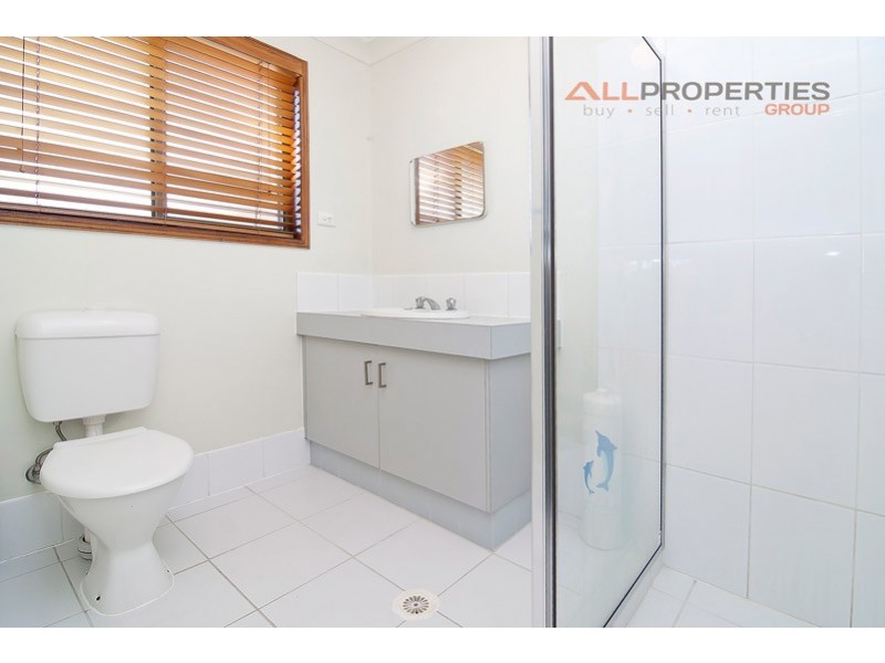 150 VANSITTART ROAD, Regents Park QLD 4118