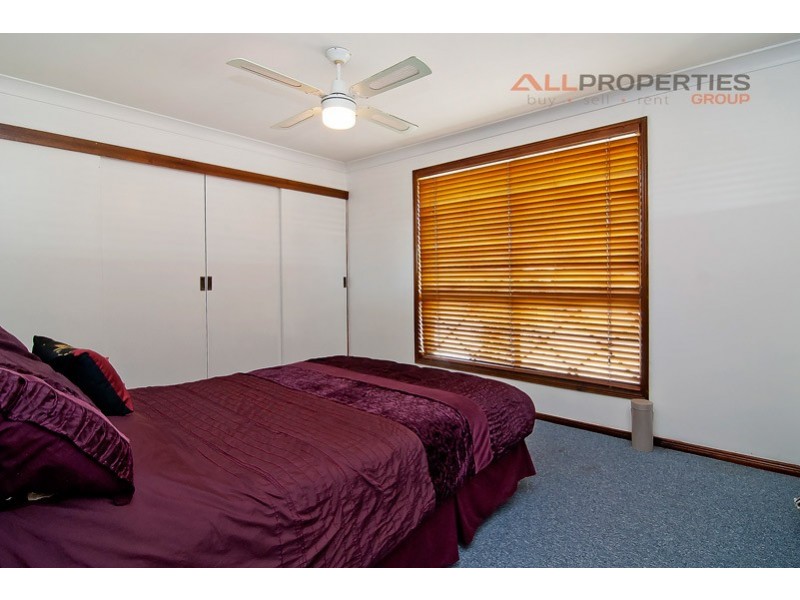 150 VANSITTART ROAD, Regents Park QLD 4118