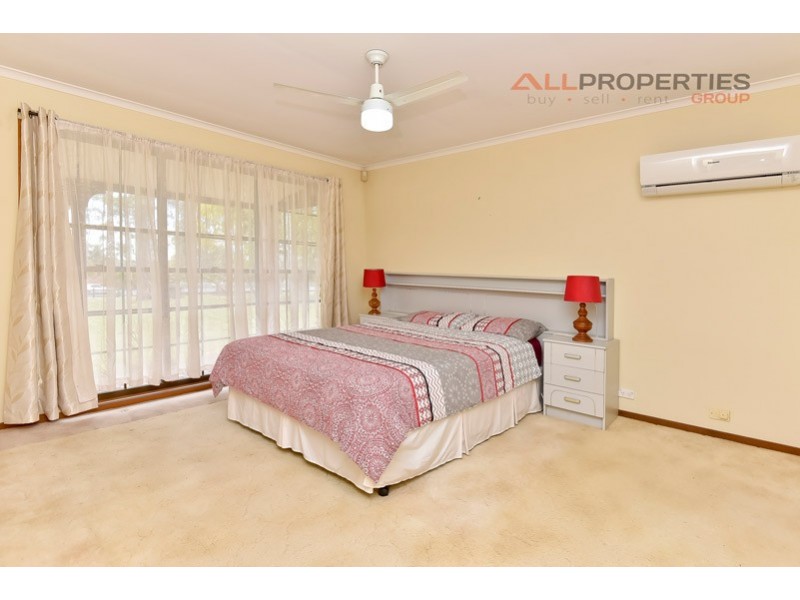 45 Crest Road, Greenbank QLD 4124