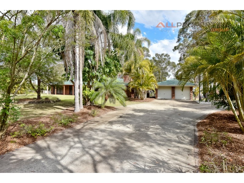 45 Crest Road, Greenbank QLD 4124