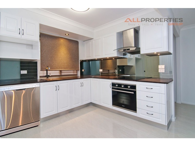 3/11 Jimbour Close, Forest Lake QLD 4078