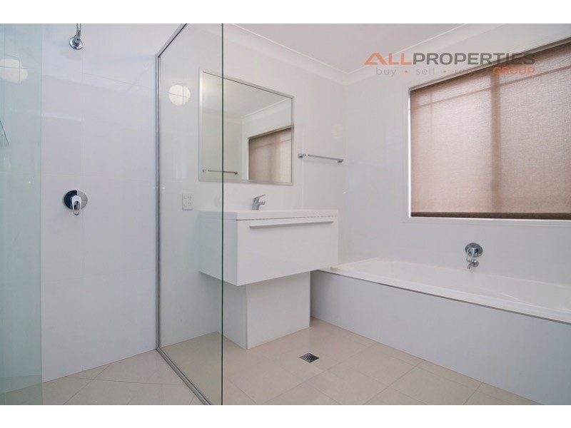 3/11 Jimbour Close, Forest Lake QLD 4078