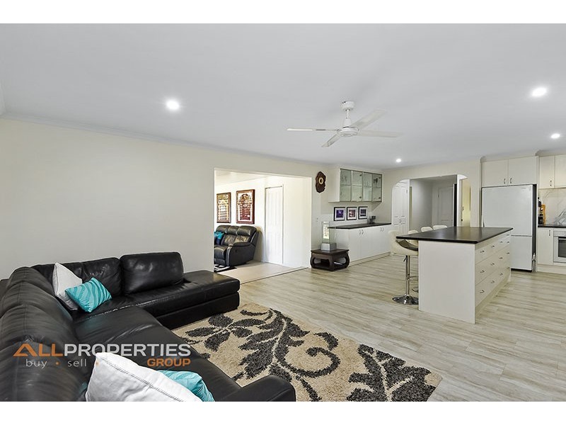 7 ALGOL STREET, Regents Park QLD 4118