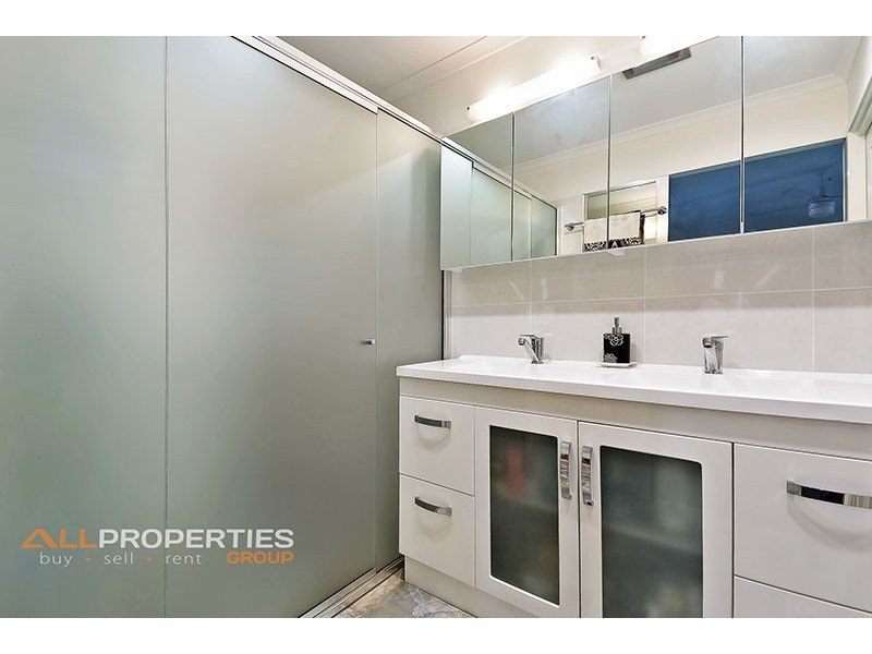 7 ALGOL STREET, Regents Park QLD 4118