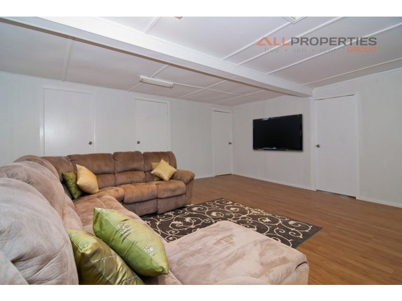 22 White St, Bundamba QLD 4304