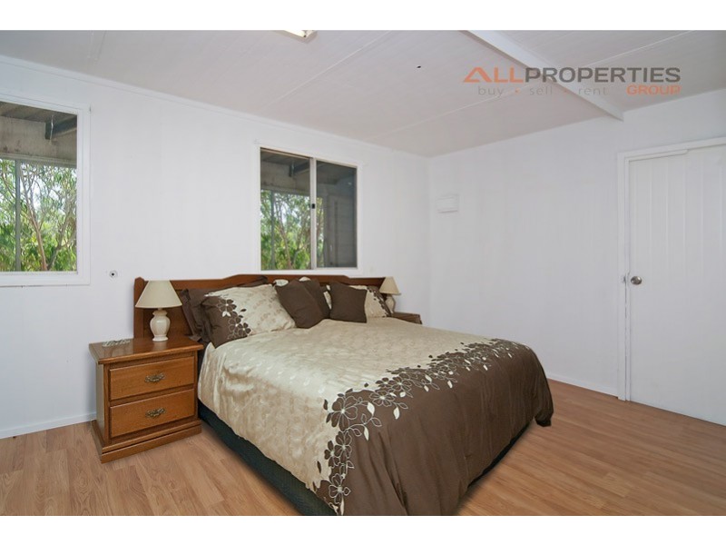 22 White St, Bundamba QLD 4304