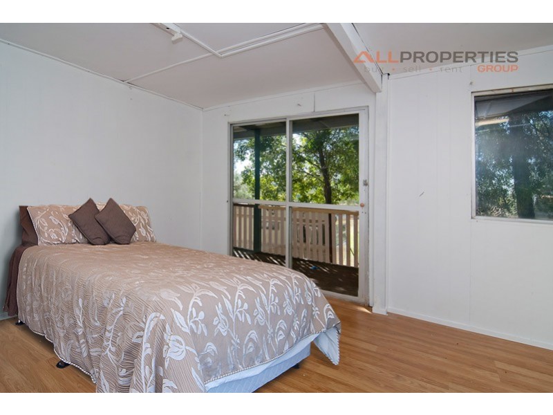 22 White St, Bundamba QLD 4304