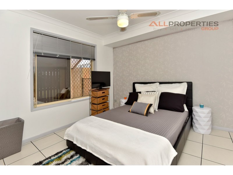 23 Orangetip Crescent, Calamvale QLD 4116