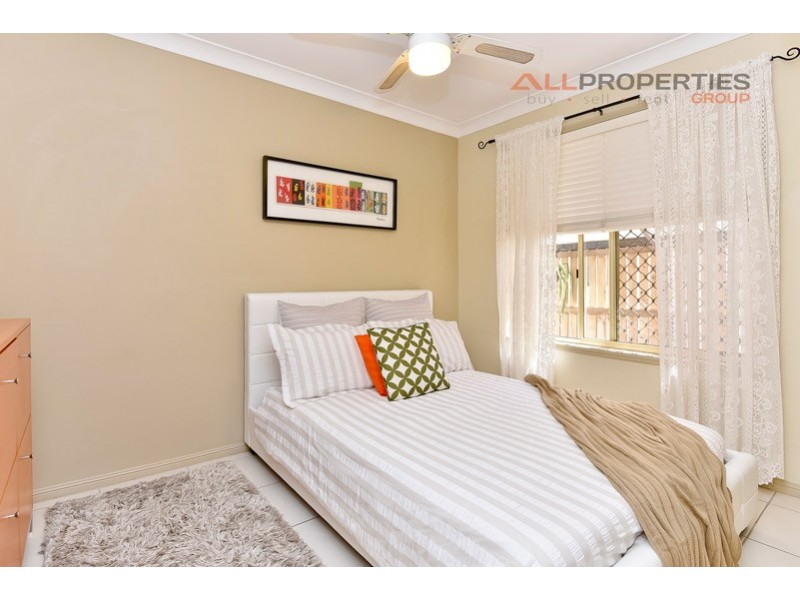 23 Orangetip Crescent, Calamvale QLD 4116