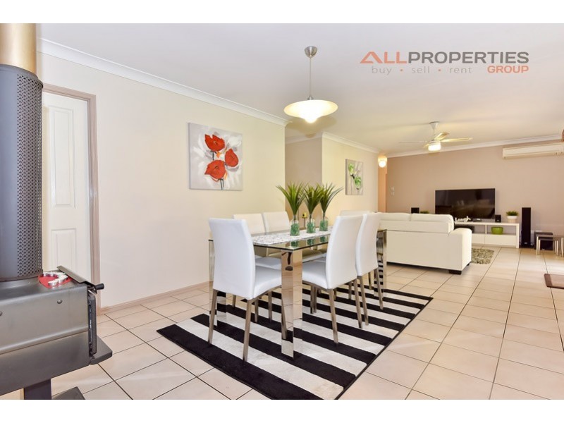 23 Orangetip Crescent, Calamvale QLD 4116