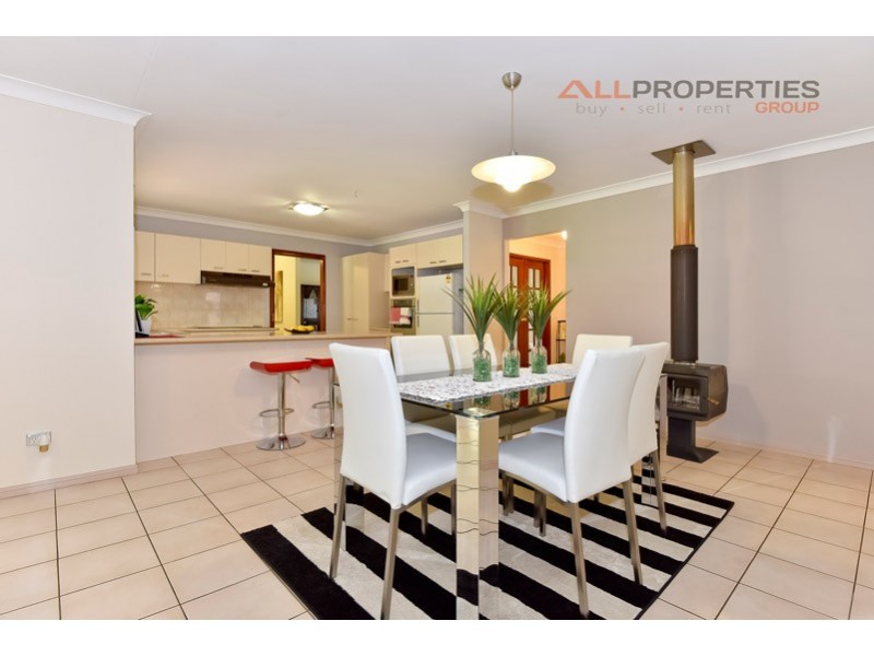 23 Orangetip Crescent, Calamvale QLD 4116