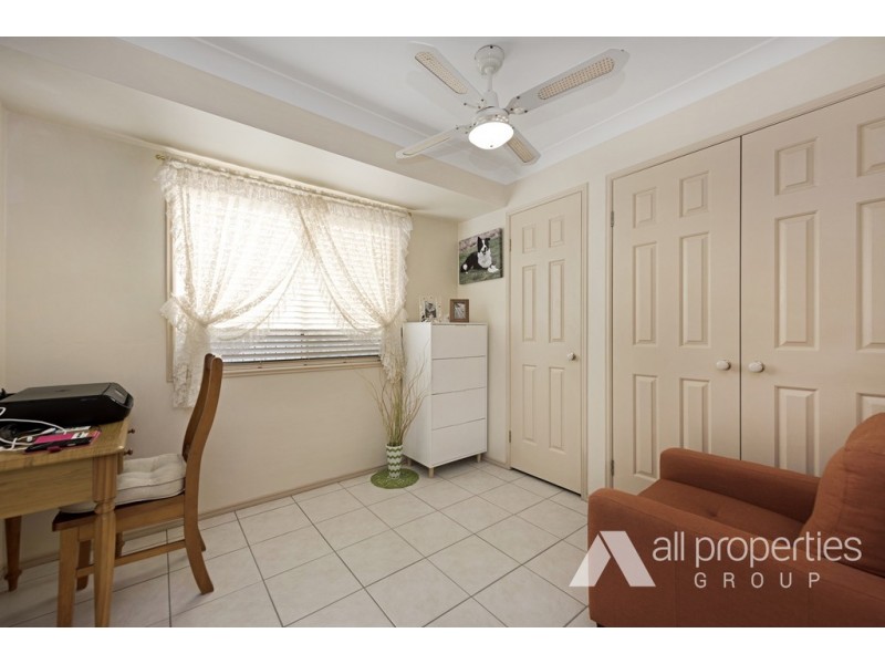 83 GORDONIA DRIVE, Regents Park QLD 4118