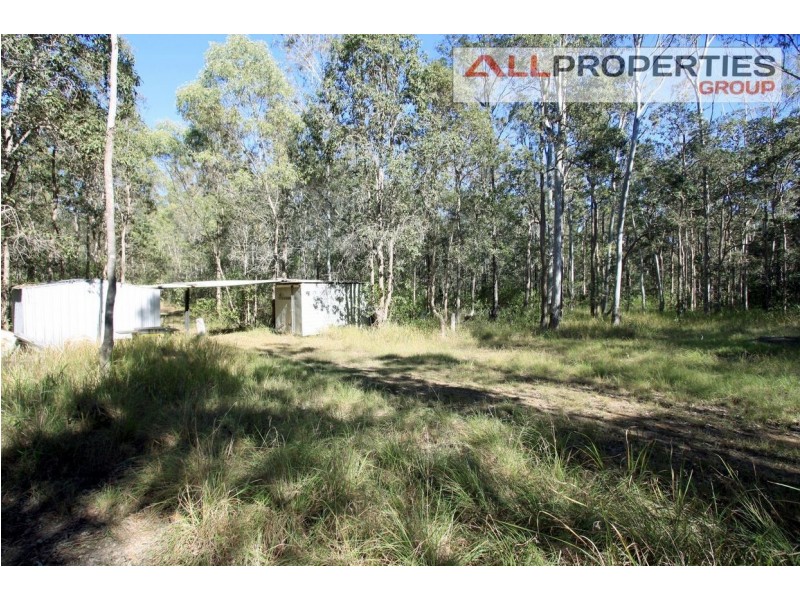 17 Kelly Road, Spring Creek QLD 4343