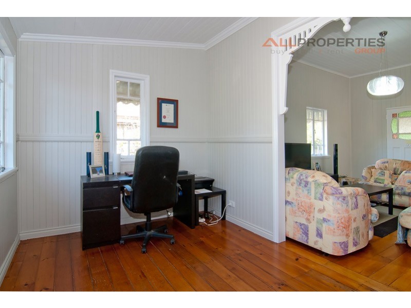 53 Burke Street, Coorparoo QLD 4151