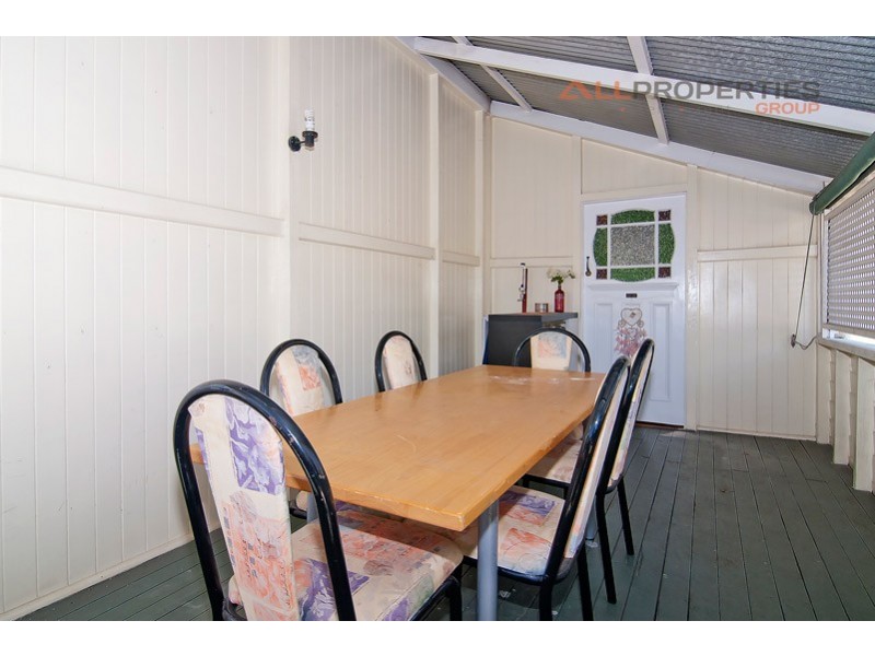 53 Burke Street, Coorparoo QLD 4151