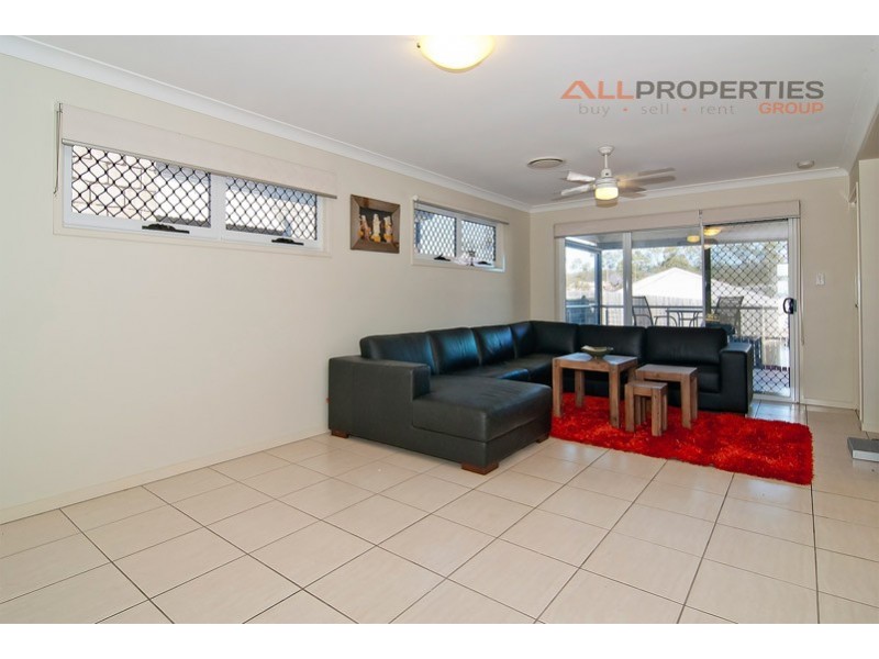 21 Wimbledon Street, Springfield Lakes QLD 4300