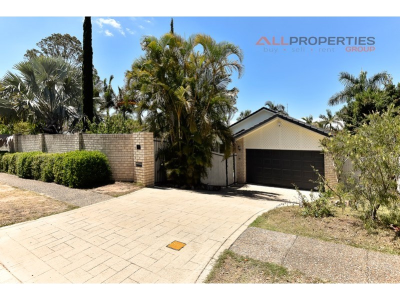 55 Honeysuckle Way, Calamvale QLD 4116