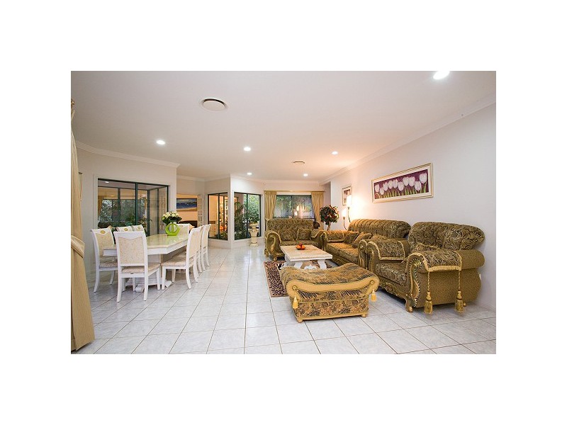 22 Poets Place, Parkinson QLD 4115