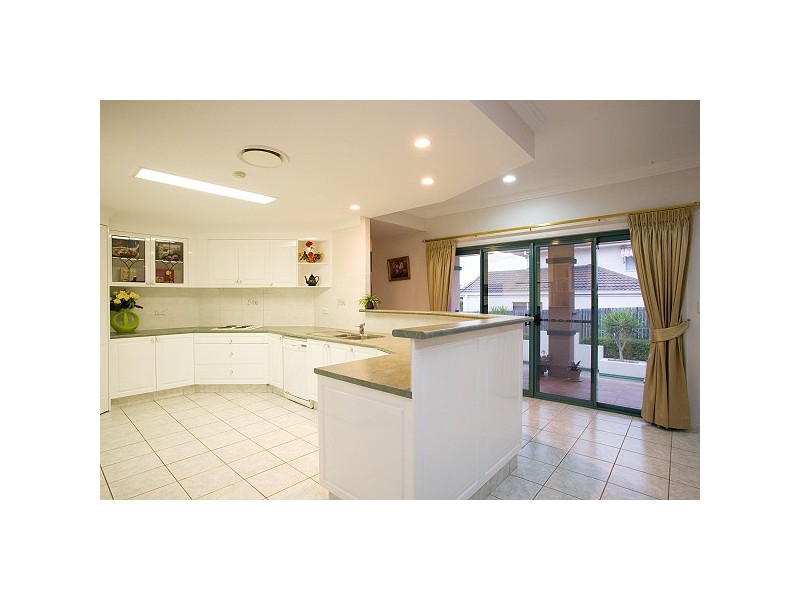 22 Poets Place, Parkinson QLD 4115