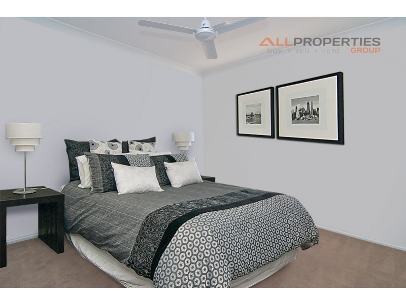 1 Sugar Glider St, Berrinba QLD 4117