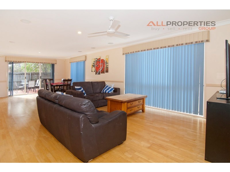 6 Griffith Court, Forest Lake QLD 4078