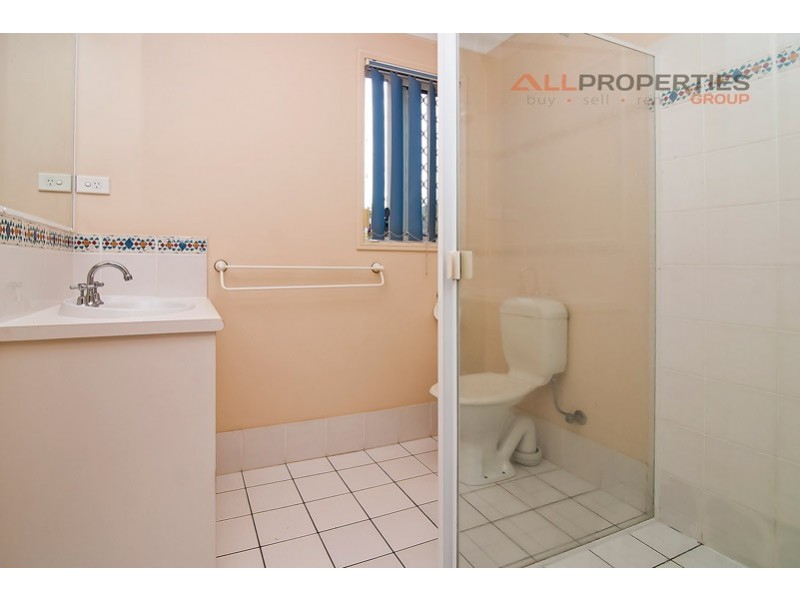 6 Griffith Court, Forest Lake QLD 4078