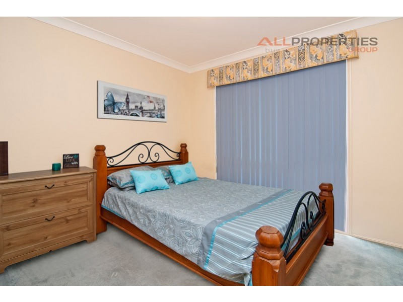 6 Griffith Court, Forest Lake QLD 4078