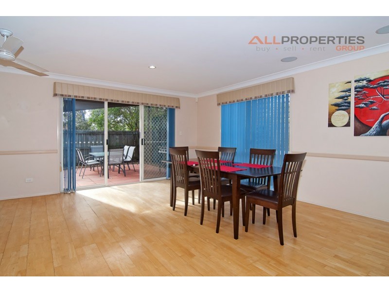 6 Griffith Court, Forest Lake QLD 4078