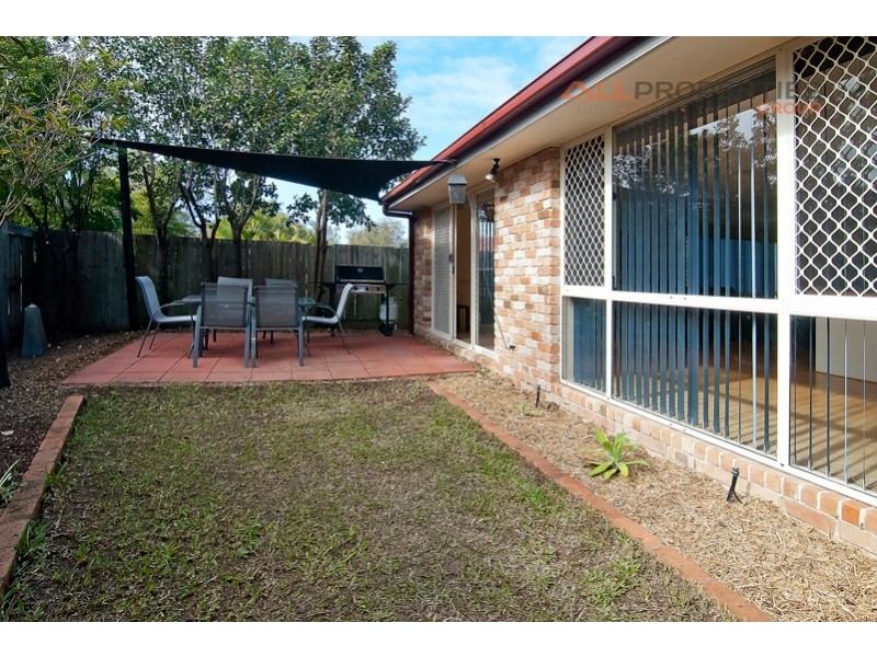 6 Griffith Court, Forest Lake QLD 4078