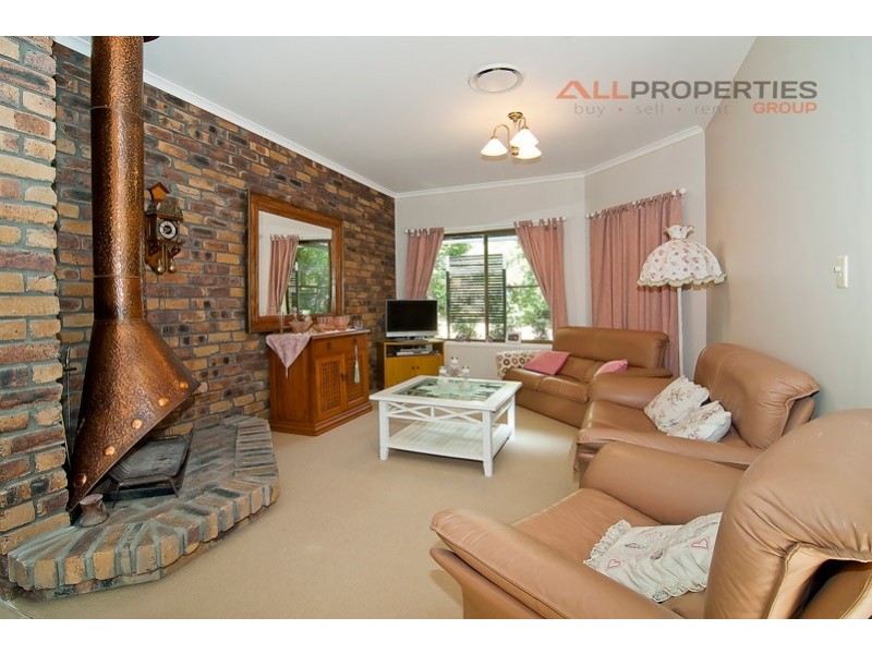 5 Gisbourne Street, Forestdale QLD 4118