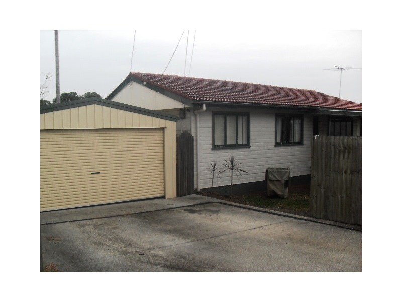 27 Winnetts Road, Daisy Hill QLD 4127