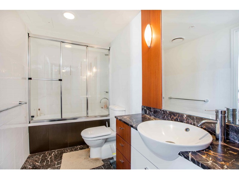 1305/23 Ferny Ave, Surfers Paradise QLD 4217