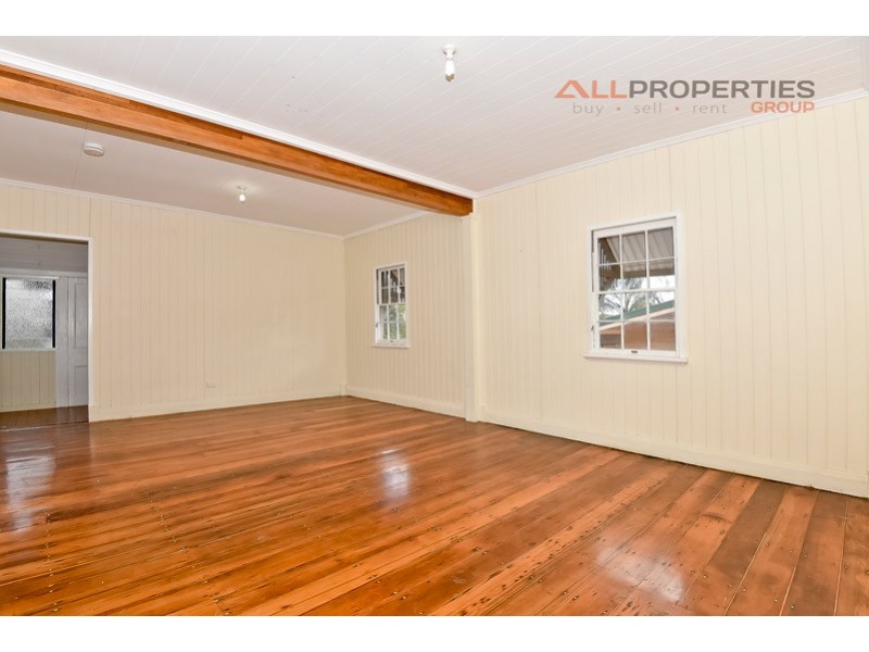 6 Boundary Street, Bundamba QLD 4304