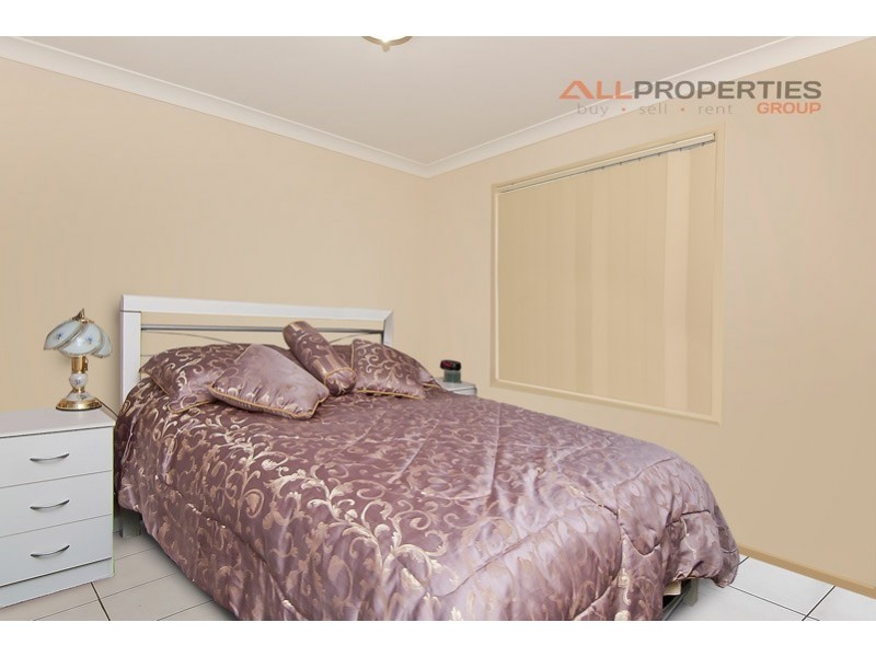 4 Gage Close., Durack QLD 4077