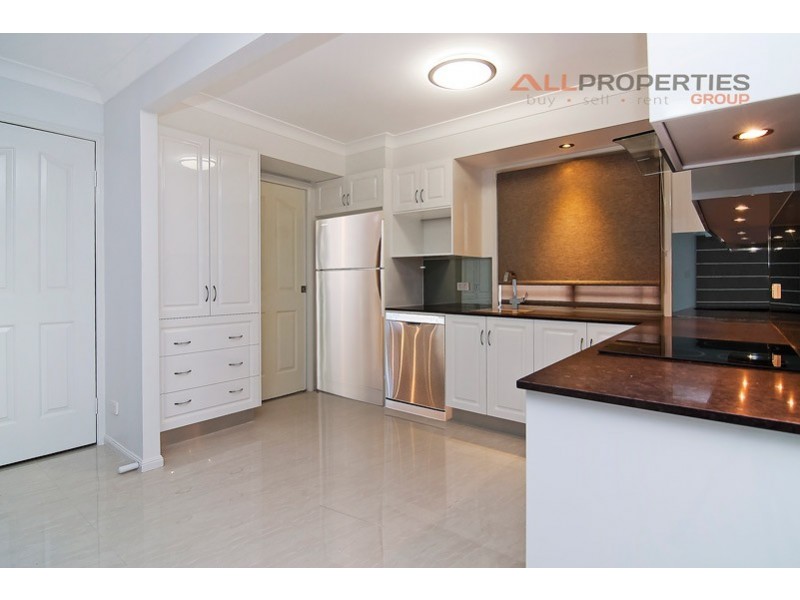 3/11 Jimbour Close, Forest Lake QLD 4078