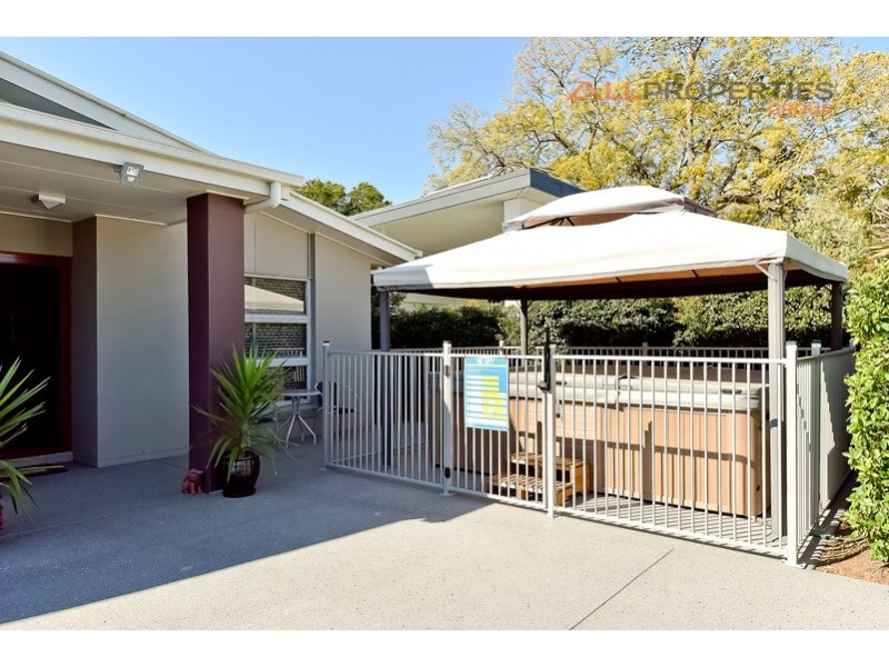 6 Ridings Street, Sunnybank Hills QLD 4109