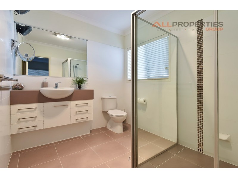 6 Ridings Street, Sunnybank Hills QLD 4109