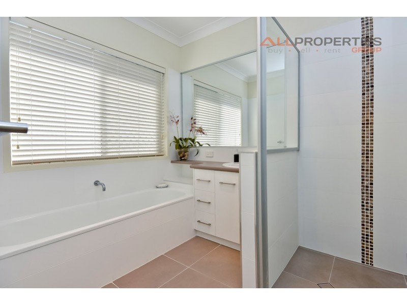 6 Ridings Street, Sunnybank Hills QLD 4109