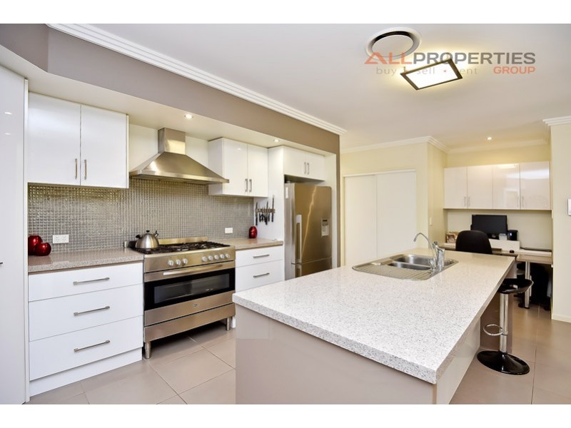 6 Ridings Street, Sunnybank Hills QLD 4109