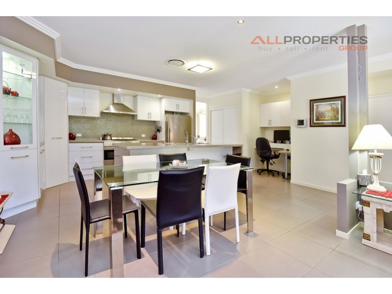 6 Ridings Street, Sunnybank Hills QLD 4109