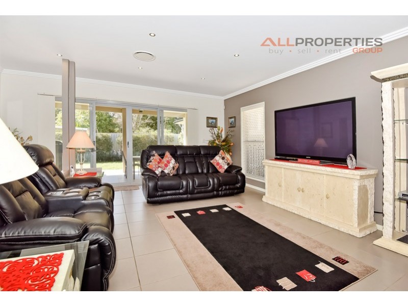 6 Ridings Street, Sunnybank Hills QLD 4109