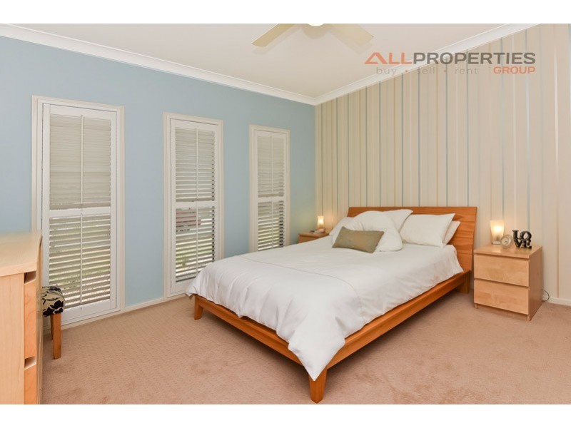 12 Gardenia Circuit, Heathwood QLD 4110