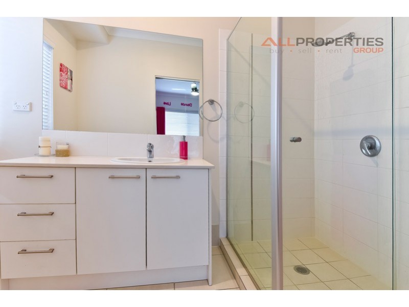 12 Gardenia Circuit, Heathwood QLD 4110