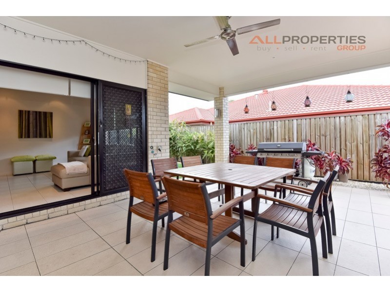 12 Gardenia Circuit, Heathwood QLD 4110