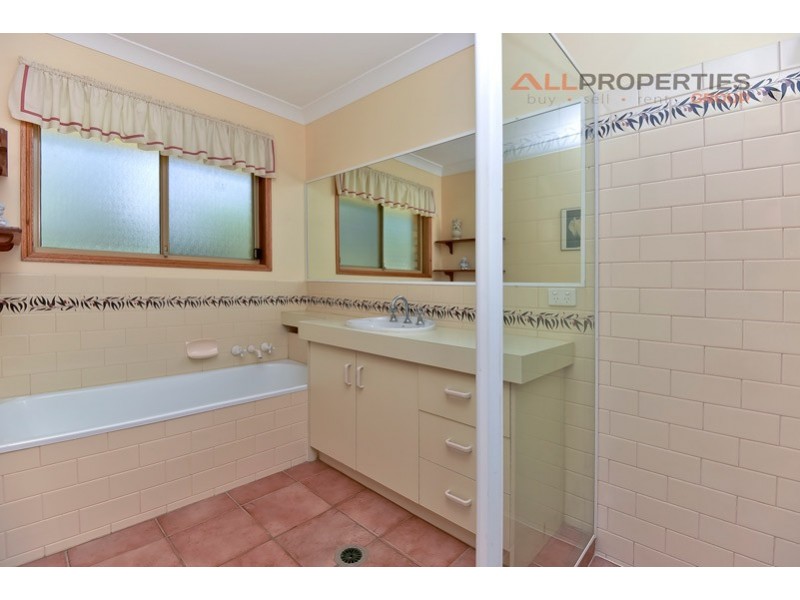 48 Palmerston Court, Munruben QLD 4125