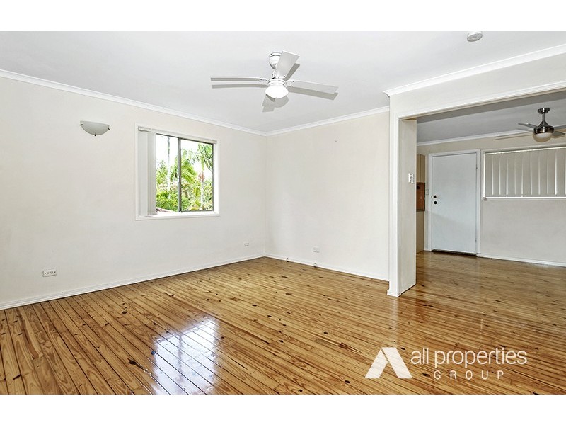 10 Forestwood Street, Crestmead QLD 4132